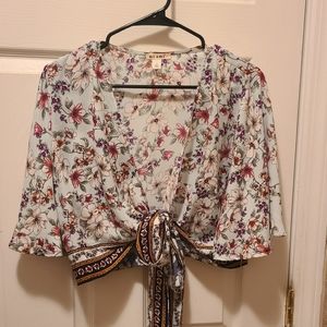 Floral Wrap Crop Top 🌸💐